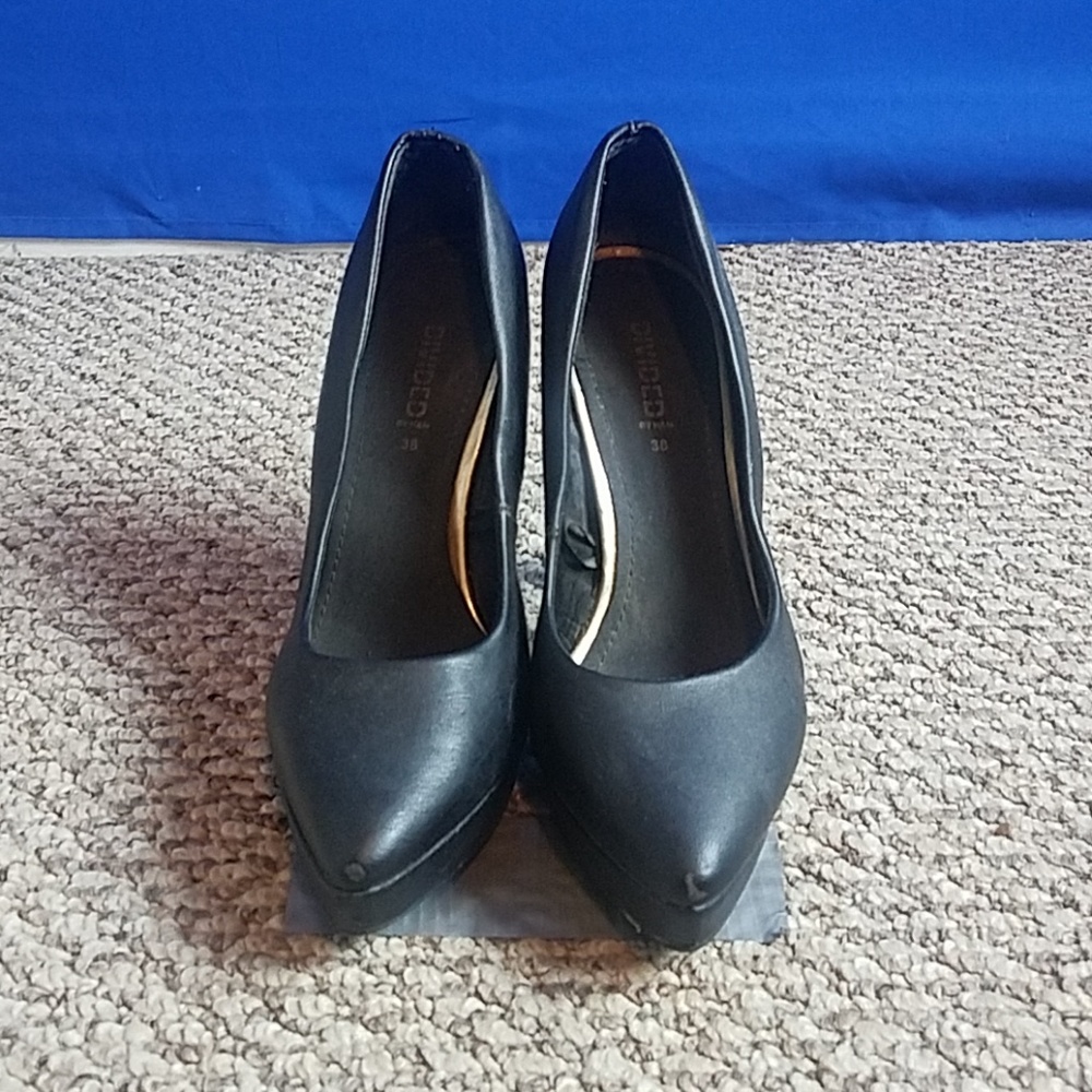 Black platform heels